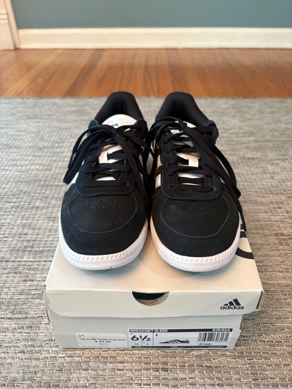 adidas Women's Breaknet Sleek Sneaker